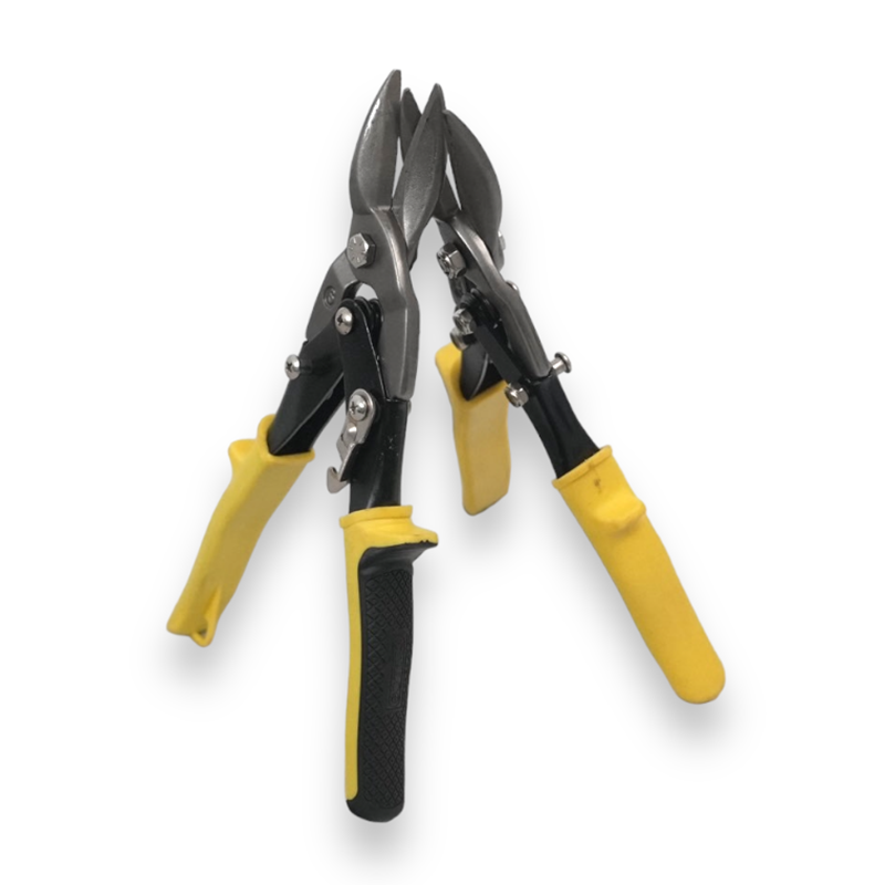 Blechschere gerade schneidend